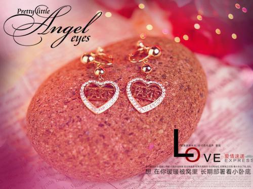 王妃稳住：抱好反派大腿苟命啊！完结版小说全章节目录阅读