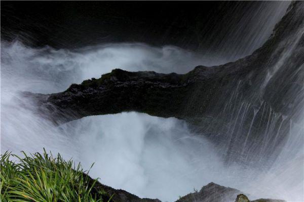 《段桥烟雨情难离》全本小说_段桥陈烟雨全本阅读