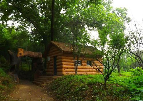 摆个地摊来算命李千机秦思雨 摆个地摊来算命青山一墨全文阅读